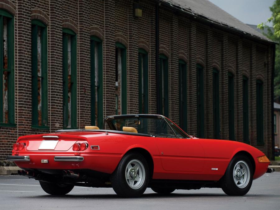 Ferrari 365 GTS/4 Daytona Spyder 1970 года  (фото 15 из 18)